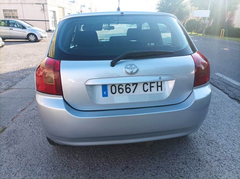 Toyota Auris 2003, foto 6