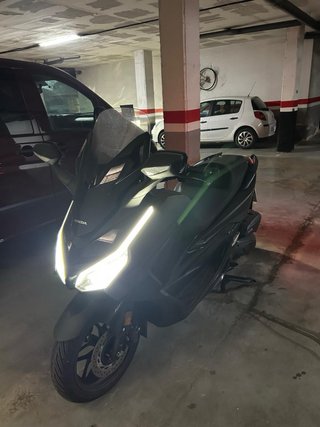Honda Forza 125 Negra
