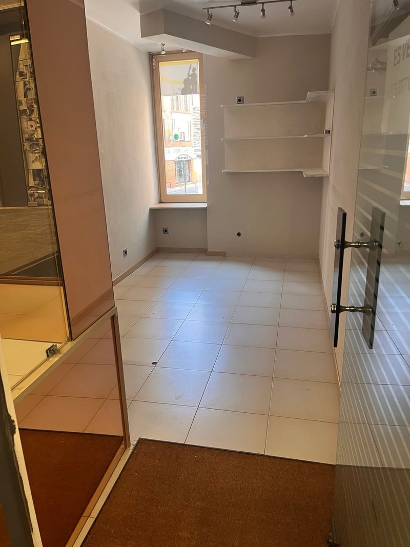Commercial premises for sale in Centro, Andorra la Vella · 3 of 24