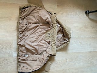 Chaqueta bomber Zara niña beige T.9