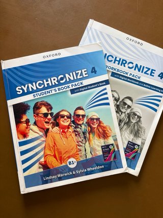 Synchronize 4 Students Book (Spain)