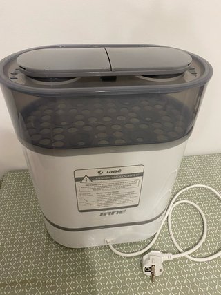 Esterilizador y Calentador Biberones Jané