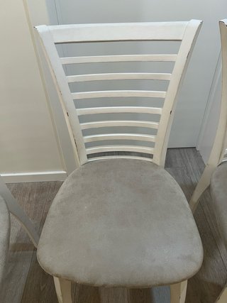 Juego de 4 sillas de comedor blancas
