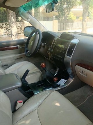 Toyota Land Cruiser 2003, J 120 7 plazas