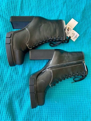 Botas Zara Piel Tacón Talla 40
