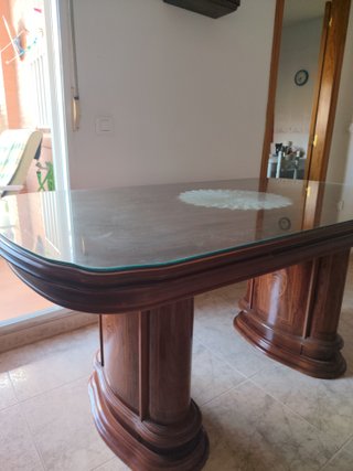 Cómoda de madera con 5 cajones