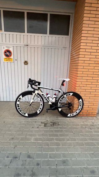 Bici carretera CBK R2
