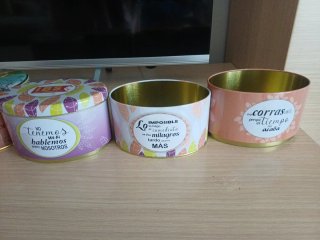 Latas metálicas decorativas Museo Obrador