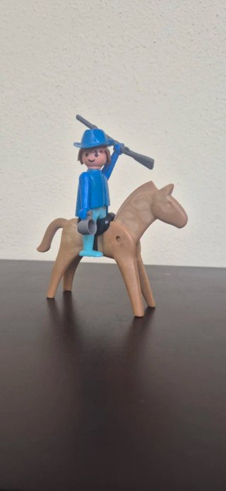 Playmobil Geobra 1974 Soldados y Caballos