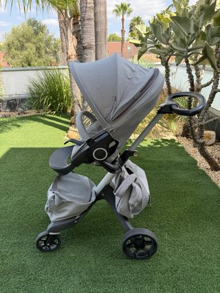 Carrito Stokke Xplory V5 - Silla, Capazo y Saco