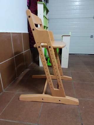 Trona alta ajustable madera
