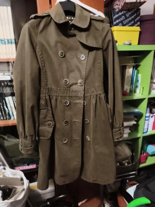 Gabardina Thomas Burberry 1835 mujer verde oliva.