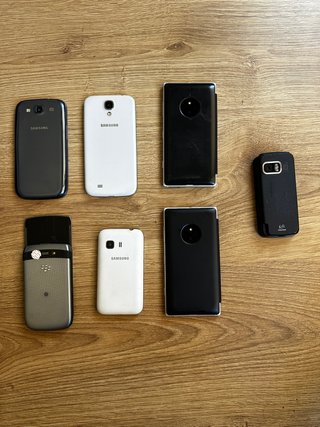 Lote 9 Móviles Retro Samsung, Nokia, Blackberry