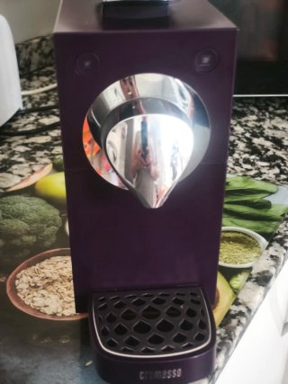 Cafetera Cremesso UNA Automatic  morada