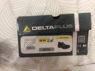 Zapatos de seguridad Delta Plus S1P negros