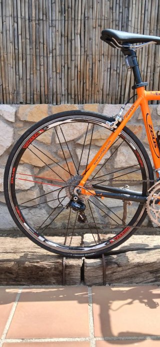 Bicicleta Zeus Euskaltel Euskadi.