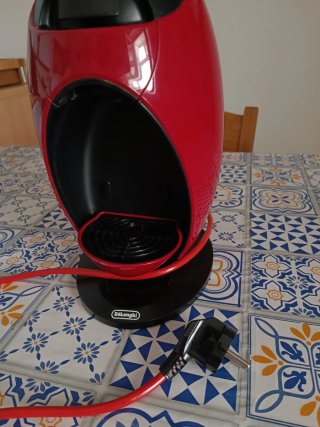 Macchina caffè DeLonghi Dolce Gusto