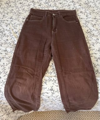 Pack de 5 camisetas y 2 pantalones