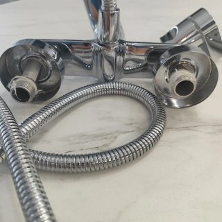 Grifo Ducha Monomando con Manguera y Teléfono