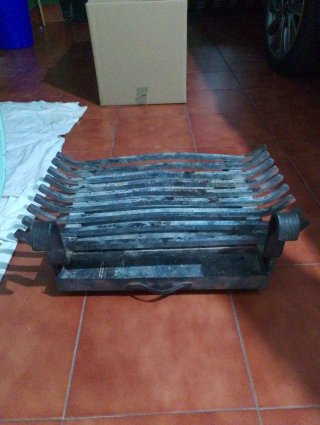 Parrilla hierro chimenea con bandeja