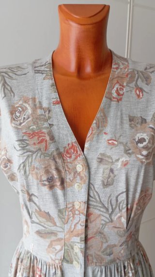 Vestido vintage gris estamos floral. Algodón.