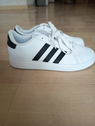Zapatillas Adidas Blancas Poco Uso
