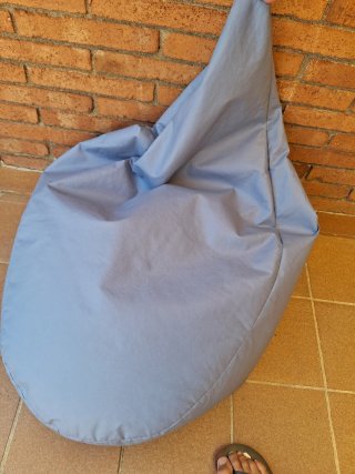 Puff Harpers azul piel sintetica