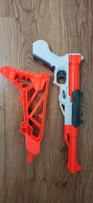 Lote Juguetes Nerf: Chaleco, Pistolas y Accesorios