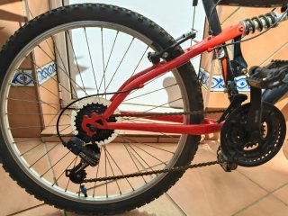 Bicicleta Freerider 24 Negra/Roja recien revisada