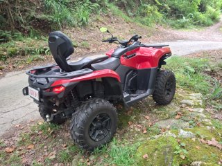 Can-Am Outlander 700 Rotax 2024 Rojo