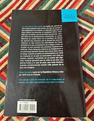 La vida está en otra parte