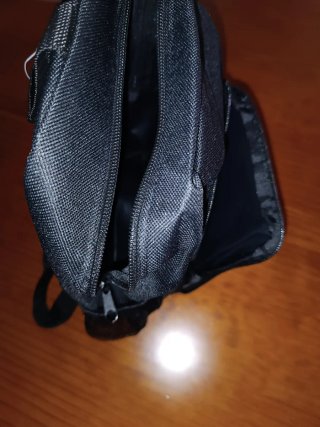 Mochila pequeña Safta. Negra. Sin abrir. 28x24x10