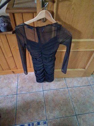 Vestido Bershka negro manga larga