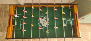 Futbolín de madera para niños