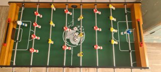 Futbolín de madera para niños