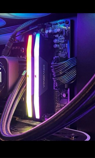 PC Gaming RTX 4070 + Ryzen 7 7700