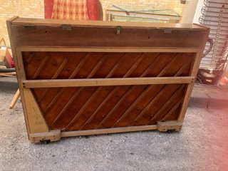 Piano de pared KEMBLE
