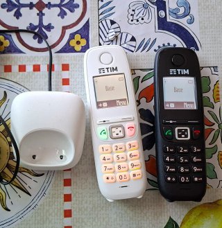 Coppia Cordless Gigaset AS405 con Base Ricarica