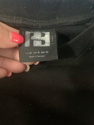 Camiseta chico negra con estampado