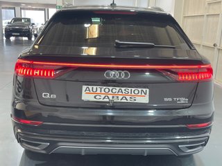 Audi Q8 55 TFSIe 280kW (381CV) quattro tiptronic