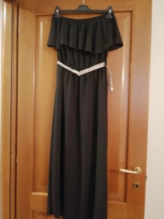Abito lungo senza spalline nero