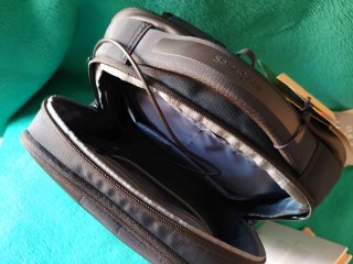 Mochila Samsonite Negra y Gris