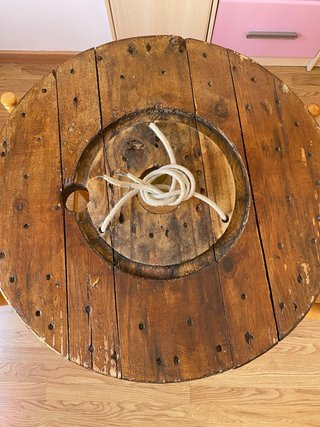 Lámpara de madera rústica