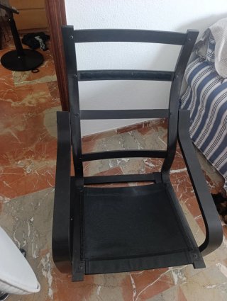 Sillón POANG Ikea Estructura Negra
