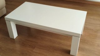 Mesa de centro elevable blanca
