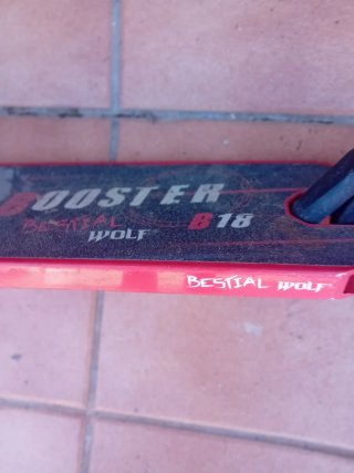 Patinete BOOSTER WOLF 18