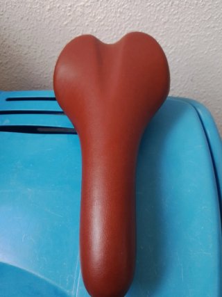 Sillín de bicicleta marrón nuevo28×13,5cm