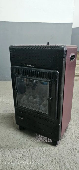 Estufa de gas Orbegozo efecto chimenea
