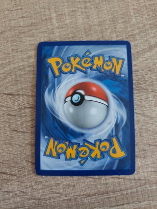 Carta Pokémon Energía Sombría 083/084 holográfica