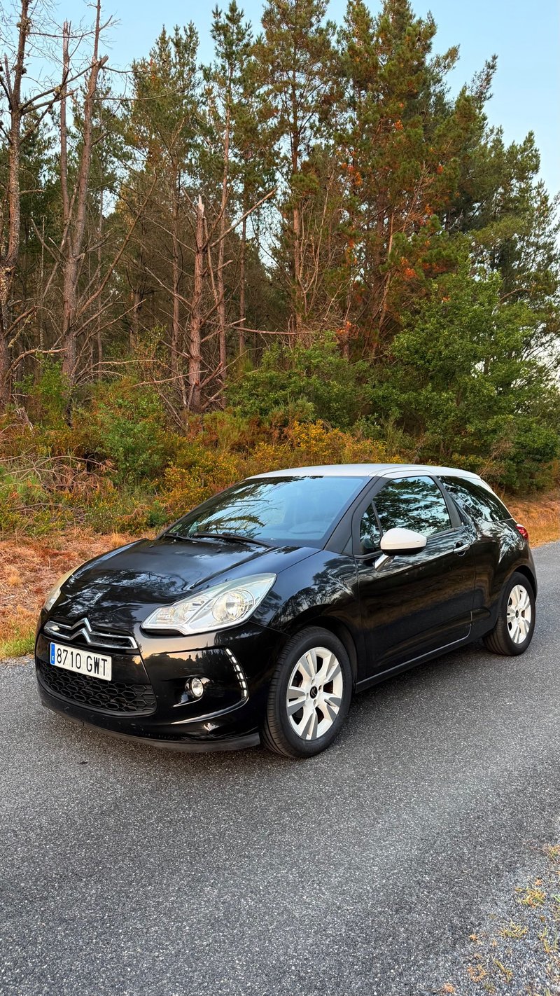 Citroen DS3 2010 1.6 hdi solo 90.000km! - foto 1
